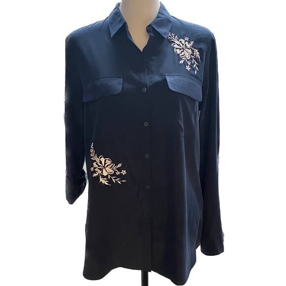 Express Button-Up Cotton Blend Shirt Women M Navy Blue White Embroidered Flowers - Picture 1 of 11